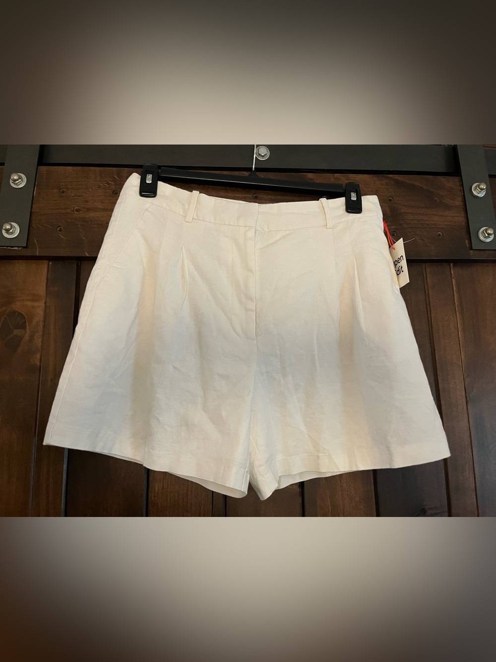 High-Rise white linen Shorts